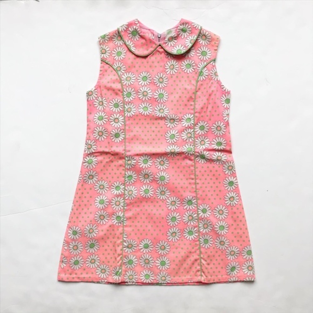 Vintage pink/green 70’s daisy print dress 6/7Y